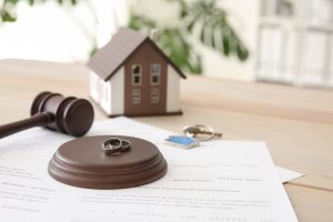 north carolina court dividing property in a divorce