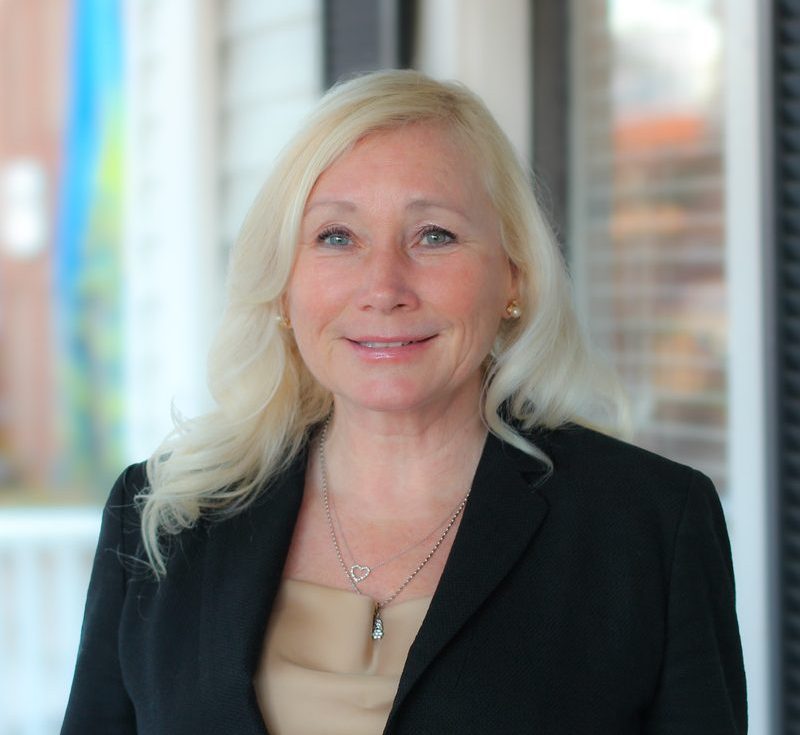 Shari Anhalt